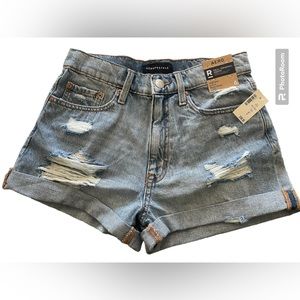 Aero Mom Short Size 6